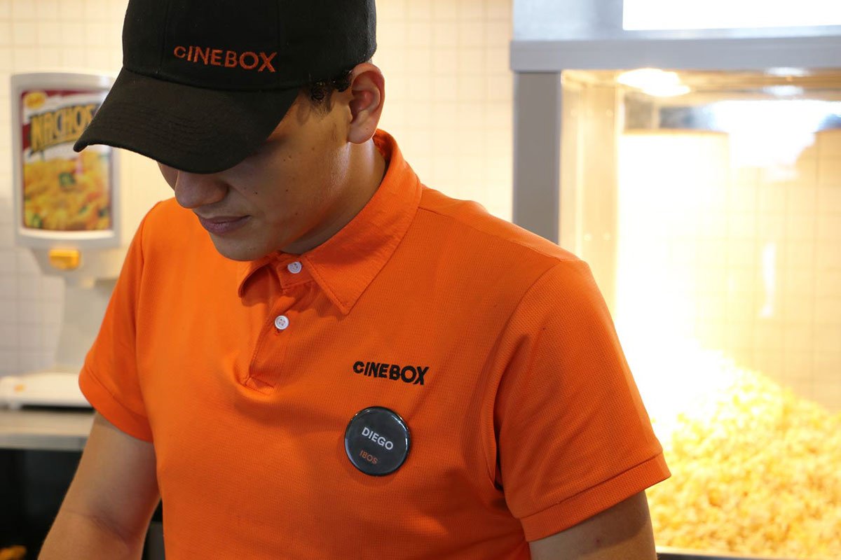 Cinebox影院VI形象设计展示  勋章设计