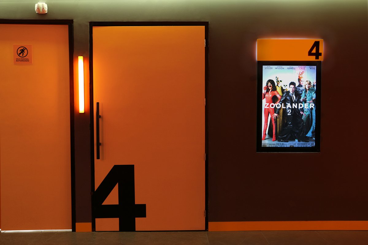 Cinebox影院VI形象设计展示  空间设计