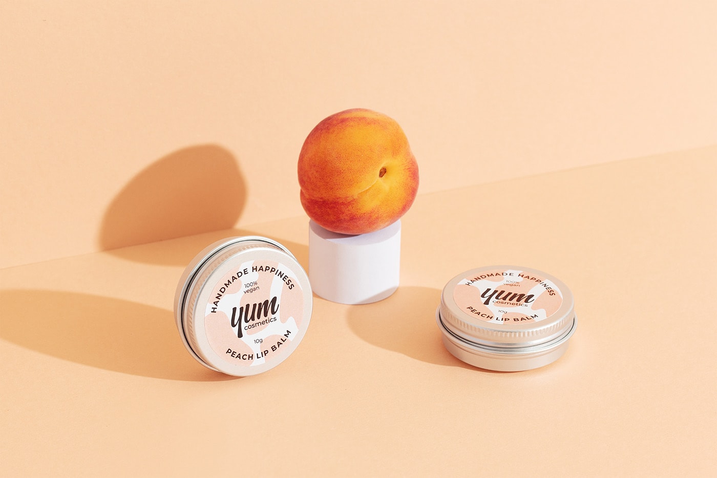 Yum高级手工零售化妆品精品店品牌VI设计，化妆品VI设计，高端VI设计，品牌视觉设计，深圳VI设计，左右格局